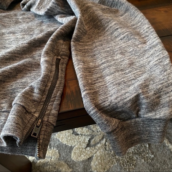 American Eagle Taco Crewneck - Picture 4 of 6